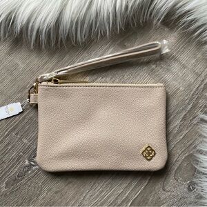 🌼 KENDRA SCOTT Travel Pouch in Taupe
